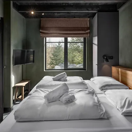 Hillview Grandvoir Vakantiepark Neufchâteau
