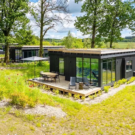 Hillview Grandvoir Tatil parkı Neufchâteau