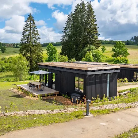 Kompleks wypoczynkowy Hillview Grandvoir 4*