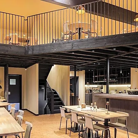 Tatil parkı Hillview Grandvoir 4*